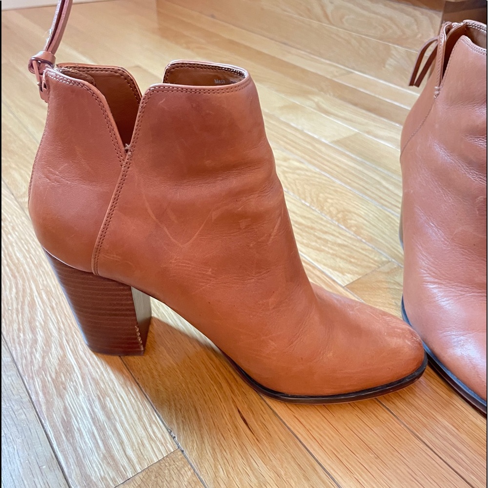 ✂️Aldo cognac leather booties - Great condition